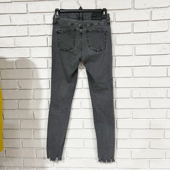 Madewell 9” Mid Rise Skinny Jeans - Picture 5 of 10